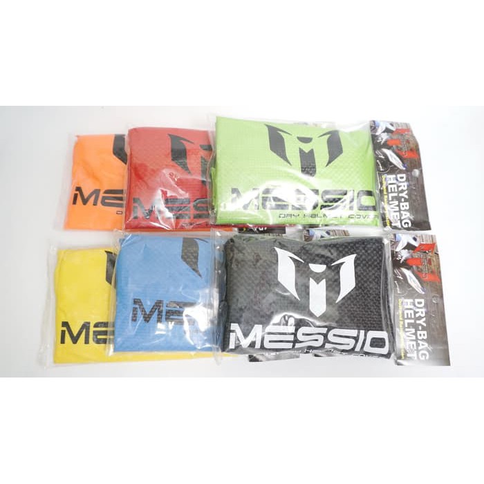 Tas/Sarung helm waterproof Mezzo aneka warna