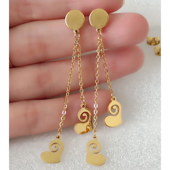 Anting Jurai Titanium Motif Love