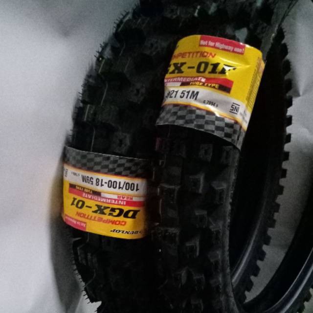 BAN LUAR DUNLOP TIPE DGX 01 21 18