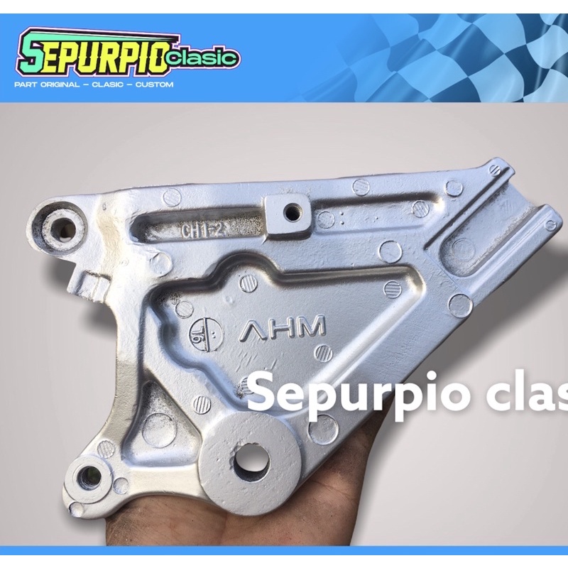 bracket  dudukan  kaliper  rem cakram  belakang  supra x  125 fi original caliper rear kepala babi