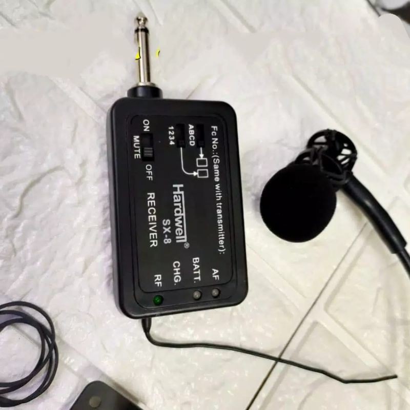 mik/mic saxophone instrument Hardwell SX-8. produk original