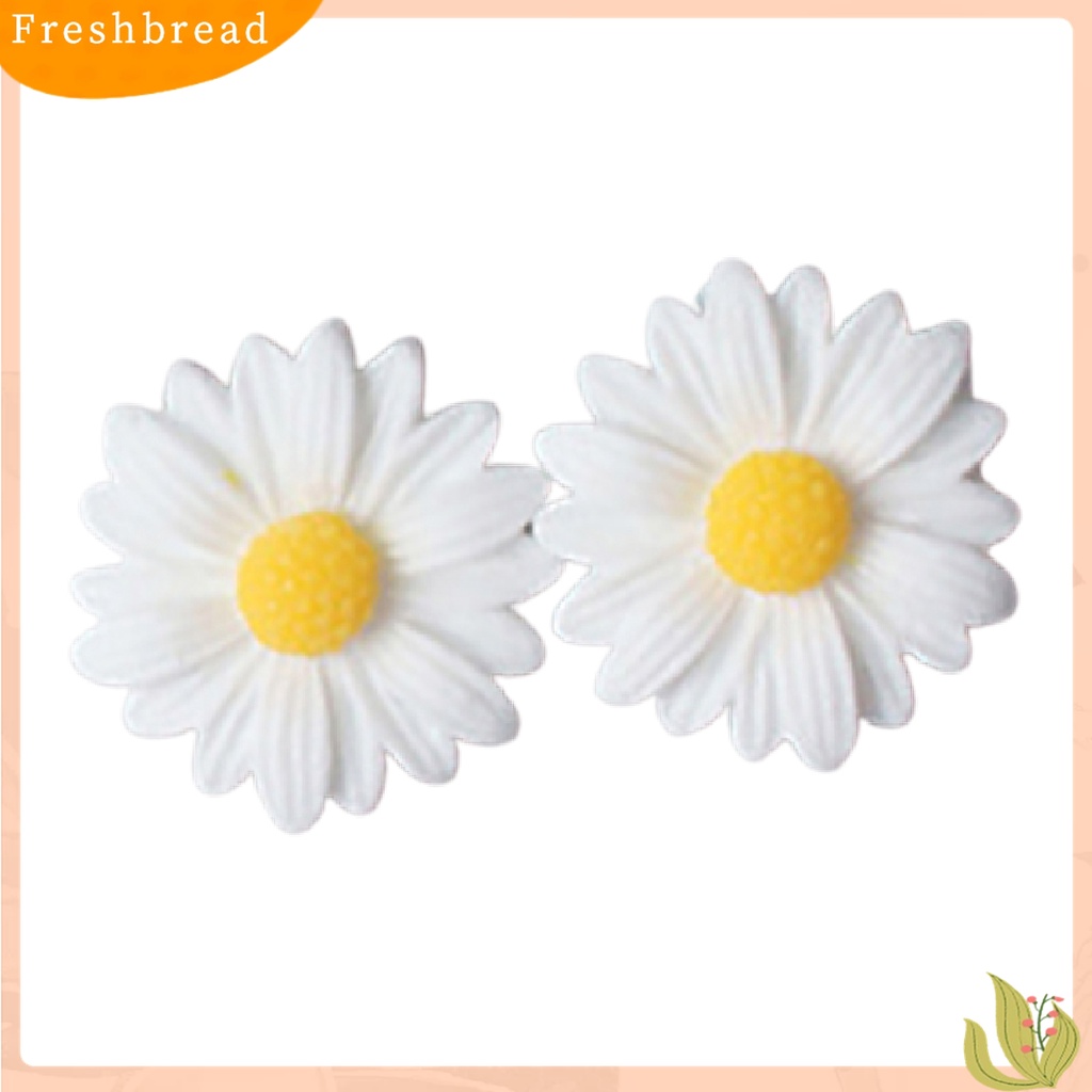 [Fresh] Anting Tusuk Motif Bunga Daisy untuk Wanita / Hadiah Pernikahan