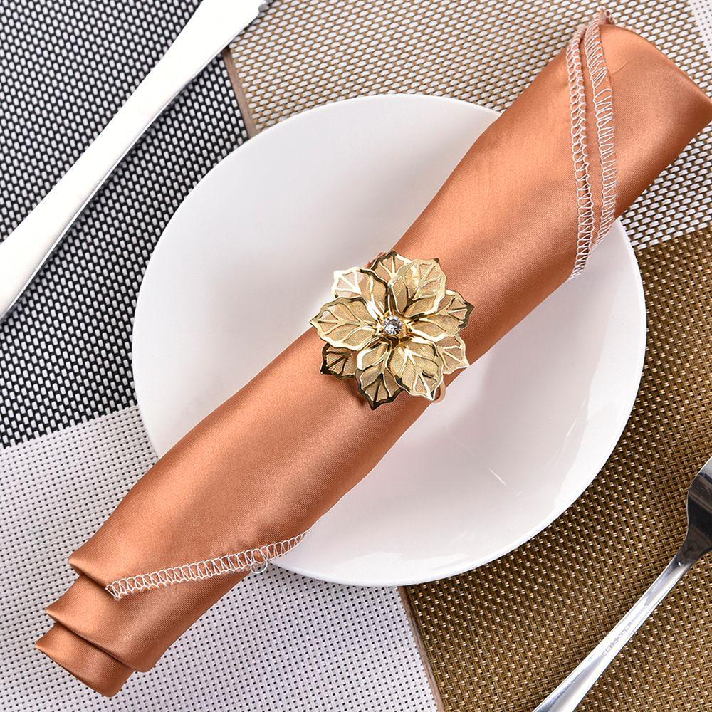 [Elegan] Cincin Serbet Natal Melubangi Bunga Pertemuan Keluarga Liburan Perjamuan Hadiah Makan Malam Ulang Tahun Napkin Holder