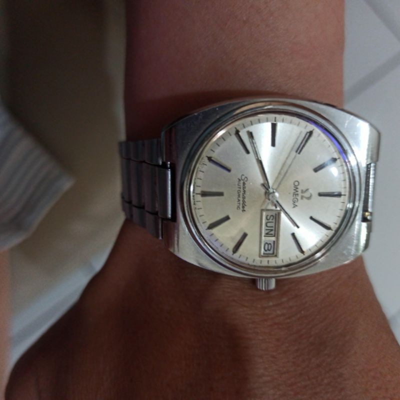 Jam tangan Omega seamaster vintage