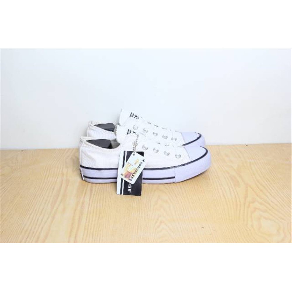 sepatu converse klasik white