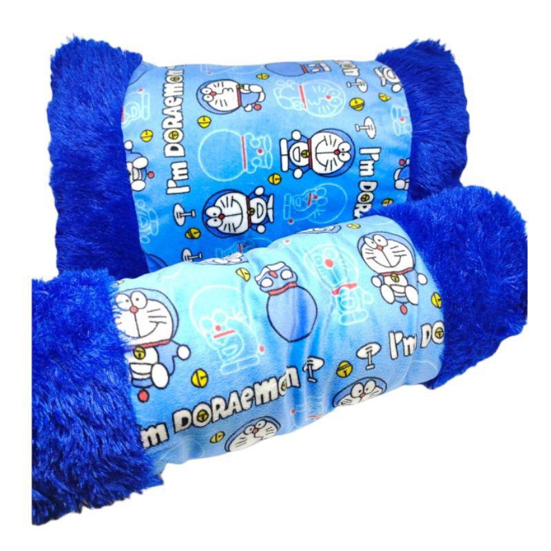 Bantal guling karakter anak Doraemon biru