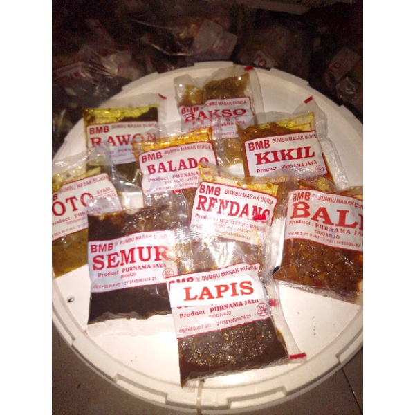 

bumbu balado / semur / soto / rawon / bali / tongseng / kikil merk BMB