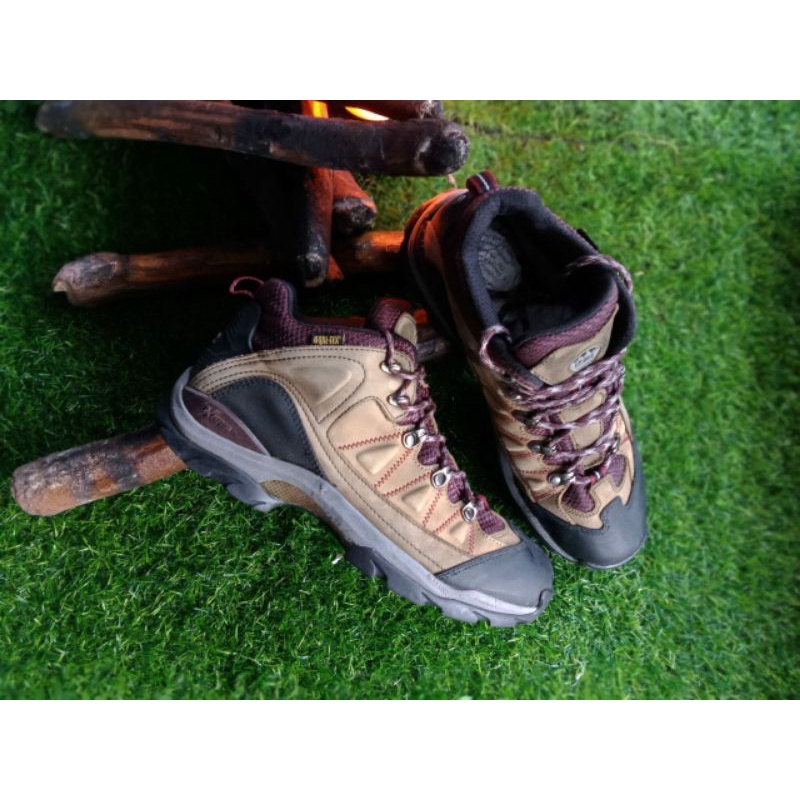 sepatu hiking k2 ori second