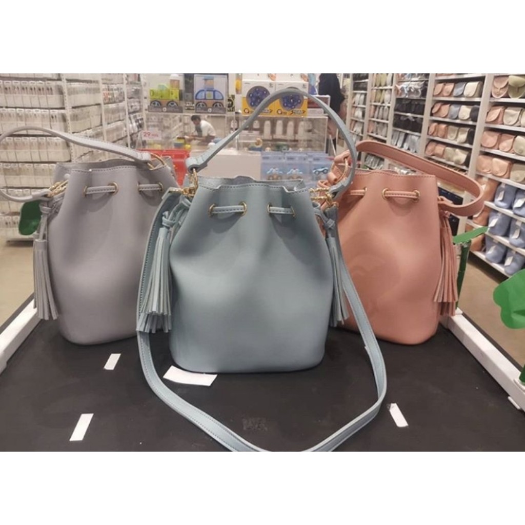 4wrn MINISO  TAS  WANITA TOTEBAG BUCKET SIMPLE POLOS RUMBAI 