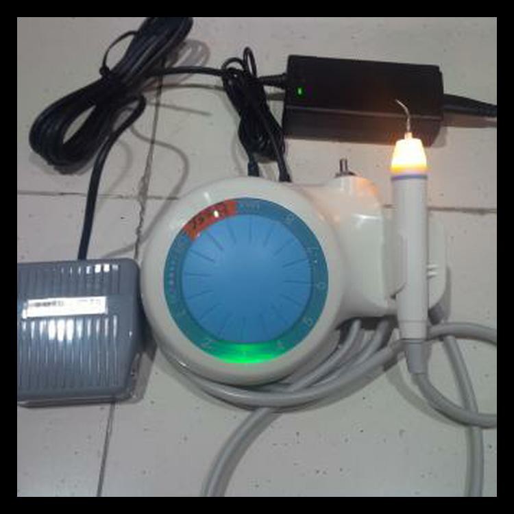 ULTRASONIC SCALER LED B5 BAOLAI / PEMBERSIH KARANG GIGI