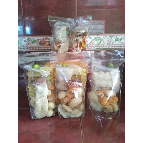 

Paket Reseller (Pouch Besar, isi 20 pcs) Baso Aci, Seblak, Cuanki Instan, Boci+ Mie