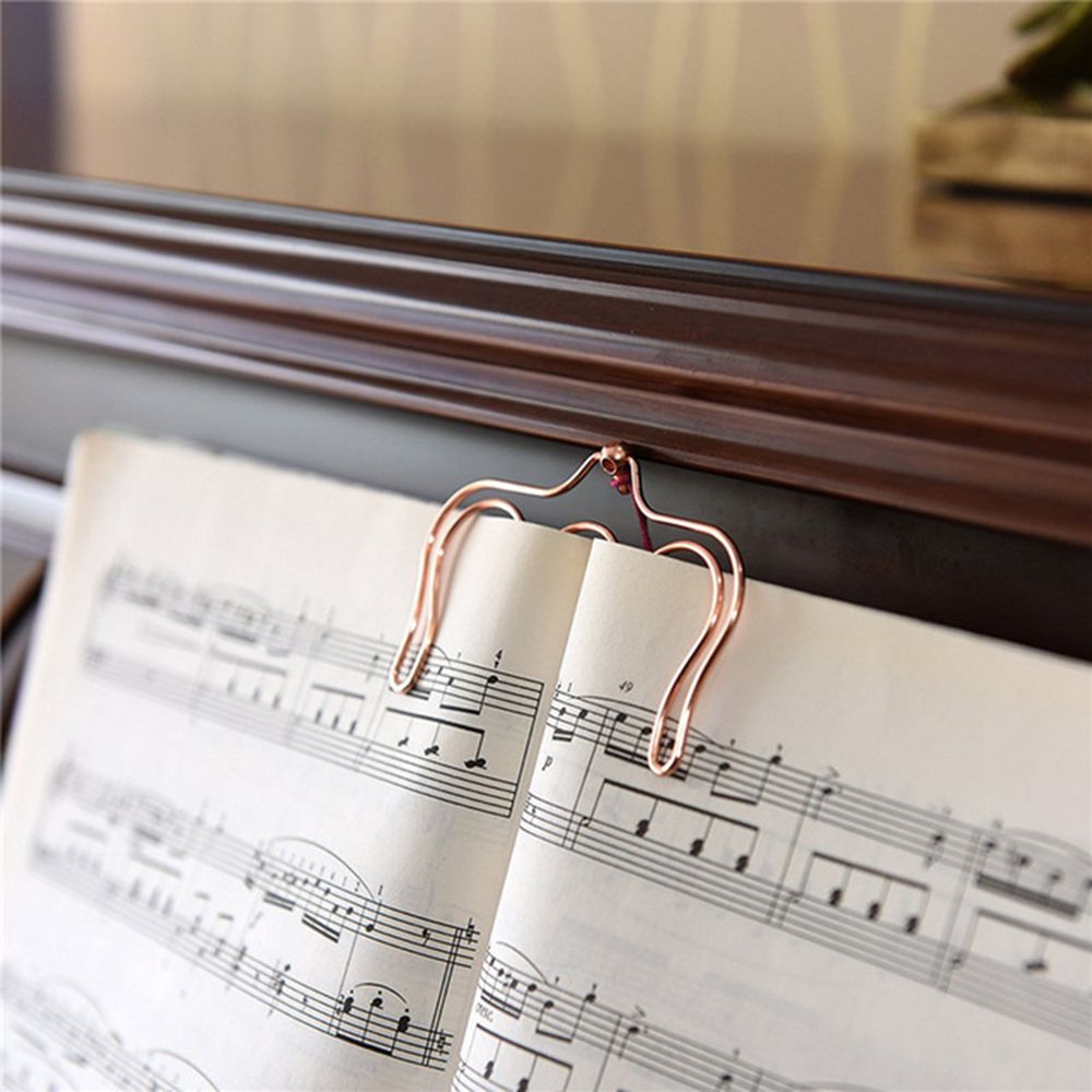 ELEGANT Creative Paper Clips Hollow with Tassel Music Book Clip Piano Book 5 Colors Electroplated Metal Bookmark/Multicolor