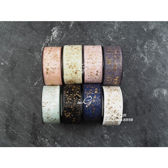 

Pita Organdi Aksen Emas / Gold; Lebar 2.5cm; Panjang 20 Yards