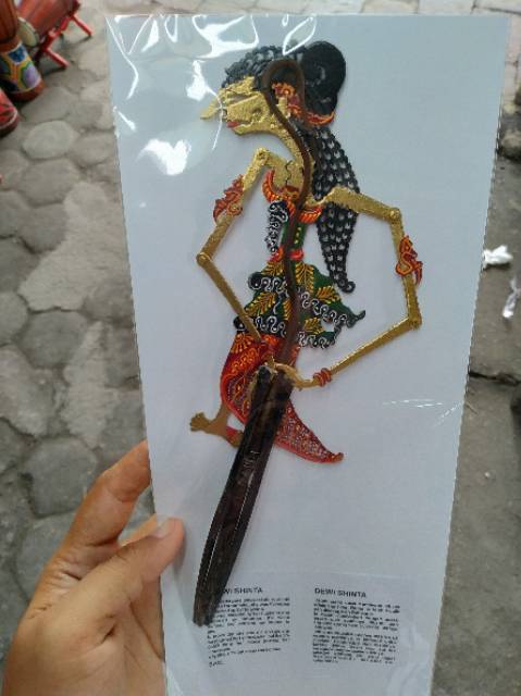 (BISA COD) SEPASANG KERAJINAN WAYANG KULIT RAMA SHINTA MINI CAPERAN SUPER HALUS UKURAN 16 x7 cm