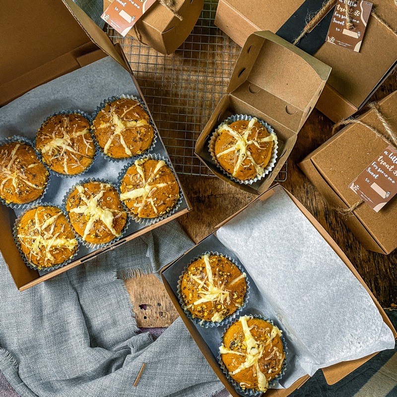 

Korean Garlic Cheese Bread