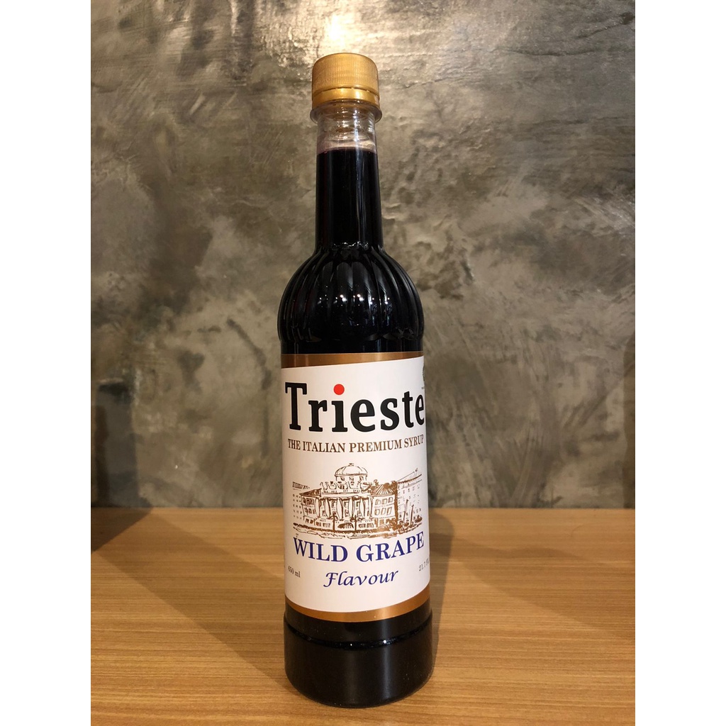 

Trieste Syrup Wild Grape 650 ml - Trieste Sirup Wild Grape