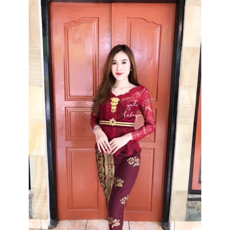 Set Kebaya Bali Nagita kancing depan / Bukaan depan