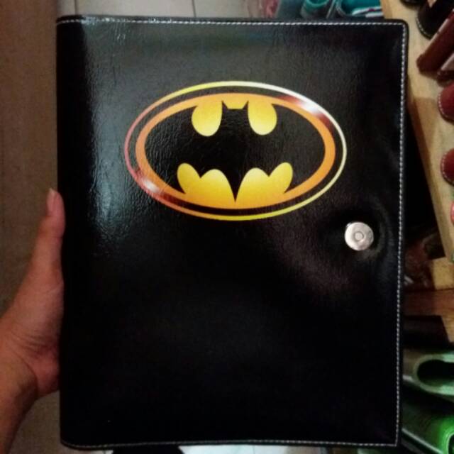 

BINDER BATMAN 26 RING