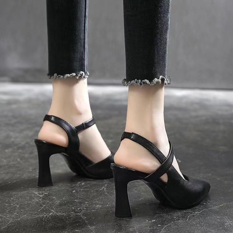 Sepatu Wanita Cantik High Heels Sepatu Sandal Cewek Casual Modern Style Kualitas Bagus Original Import