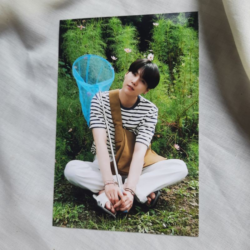 SUGA 4X6 RANDOM PHOTO SEASON GREETING 21