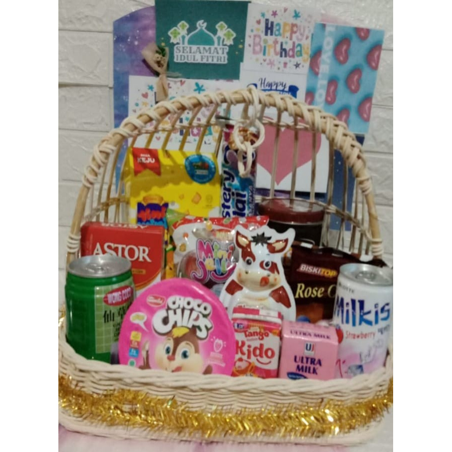 

HANTARAN-LEBARAN HAMPERS PARCEL LEBARAN / KADO ULANG TAHUN / KADO ANNIVERSARY MURAH .