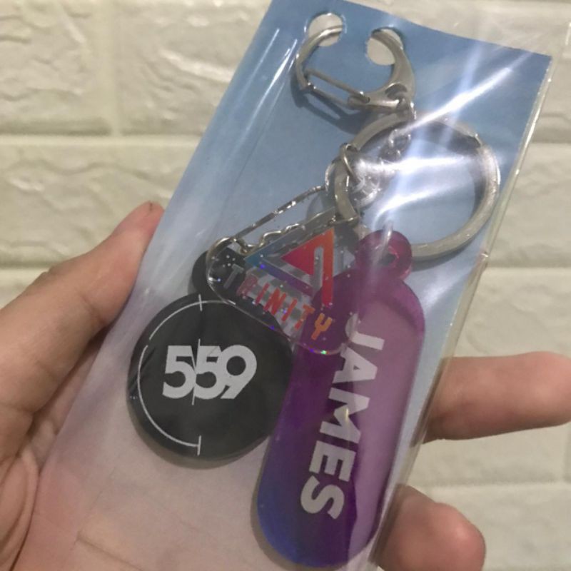 Official Merch Trinity - Keyring 5:59 James