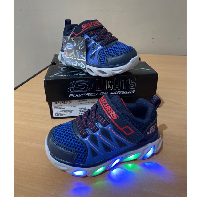 Fast sale sportstation New with box SKECHERS LIGHT UP utk anak laki-laki diinjak Nyala EUR 22