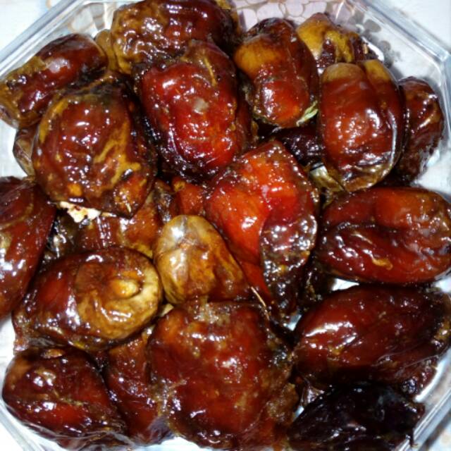 

Kurma madu premium legit