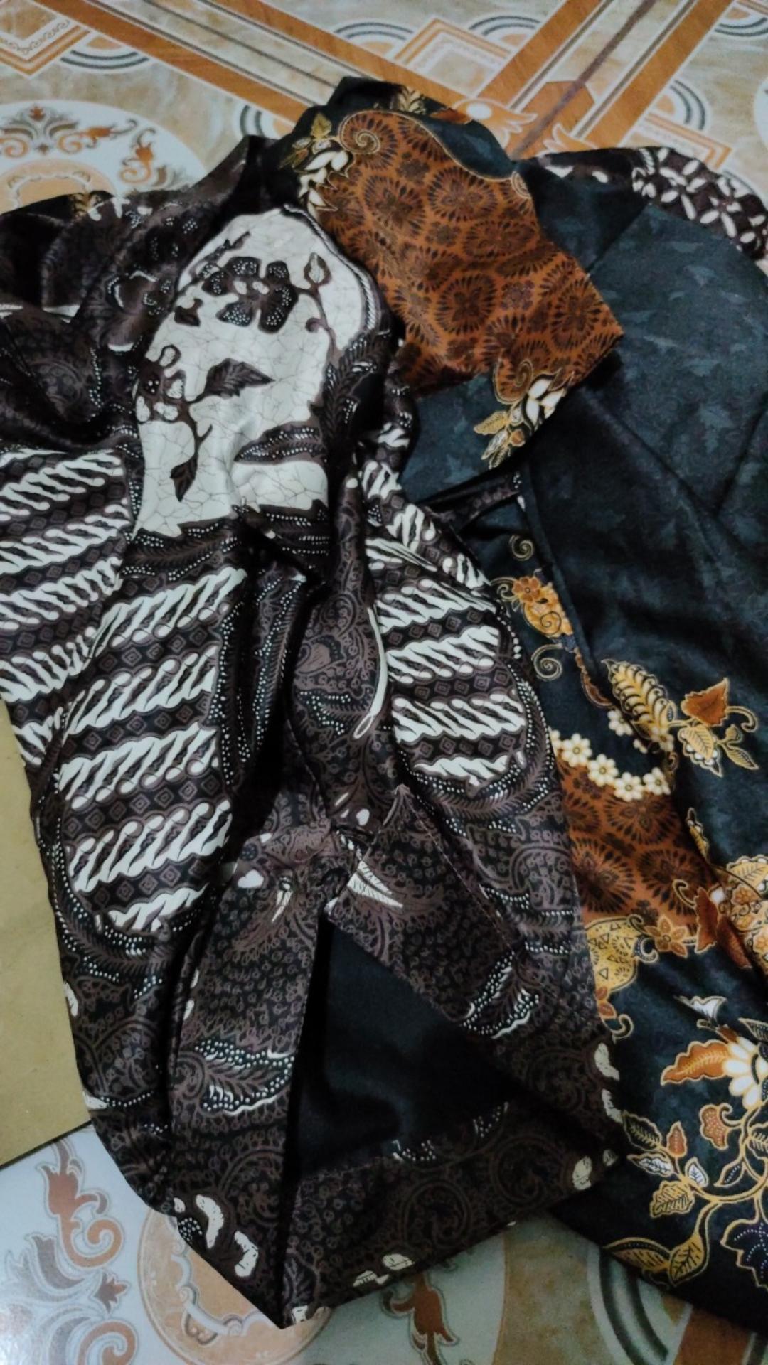 Kemeja Batik Sutra Silky Premium - Kombinasi Furing Full Body Istimewa - Atasan Licin Berkelas