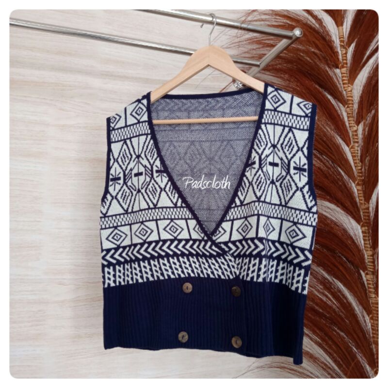 Vest Rompi Knitt Button Rajut Realpict/vest batik rajut tebal terlaris