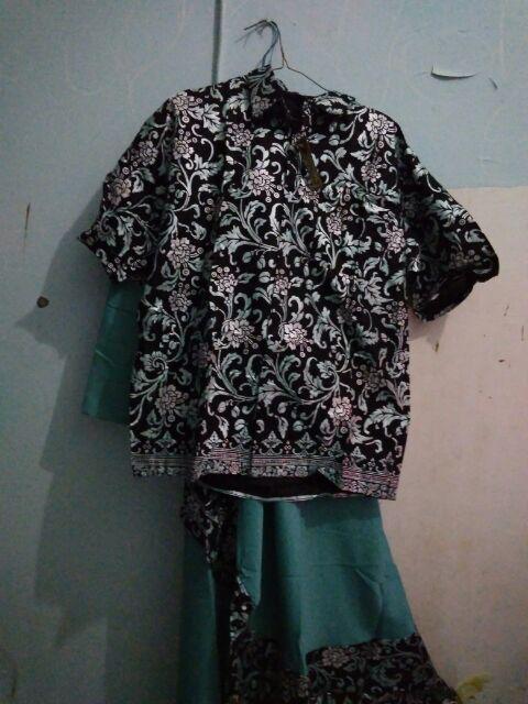 Couple Batik Dillan Mahkota