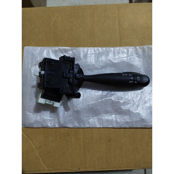 switch sen saklar lampu Avanza vvti 2005 sampai 2009 original