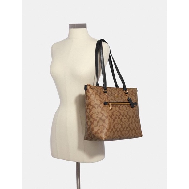 COACH TOTE GALLERY IN SIGNATURE CANVAS MAHOGANY (F79609)