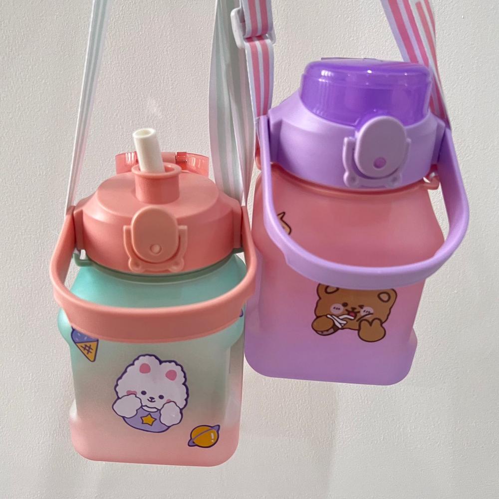 Botol Minum Kotak Viral Gemoy 1,3 Liter Motivasi Anak Sekolah