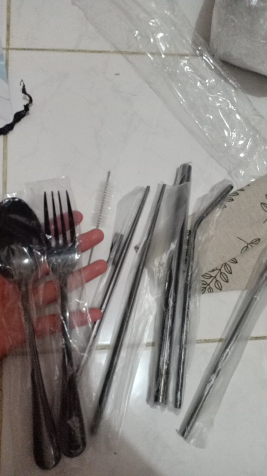 Cutlery Set Travel Sendok Garpu Sumpit Sedotan Warna Pouch Lipat