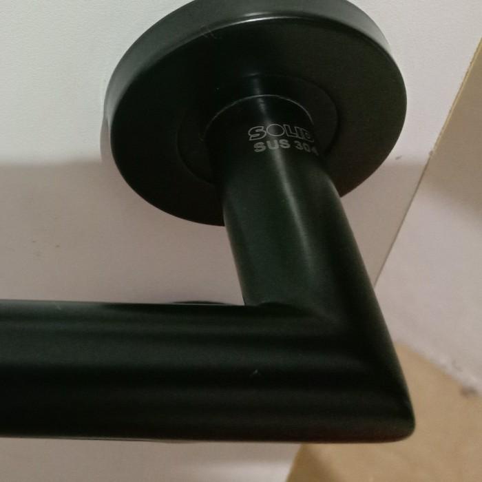 Handle Pintu set Hre 61.41 BLACK SOLID SET