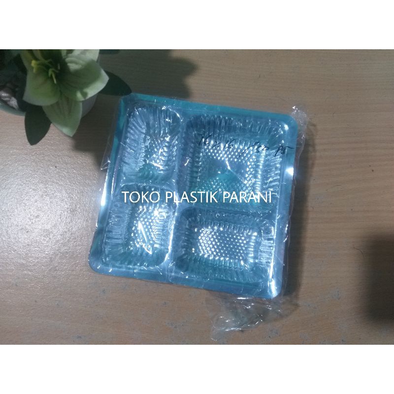 

(Isi 50 pcs) Mika Kardus Nasi 16x16 Sekat 4