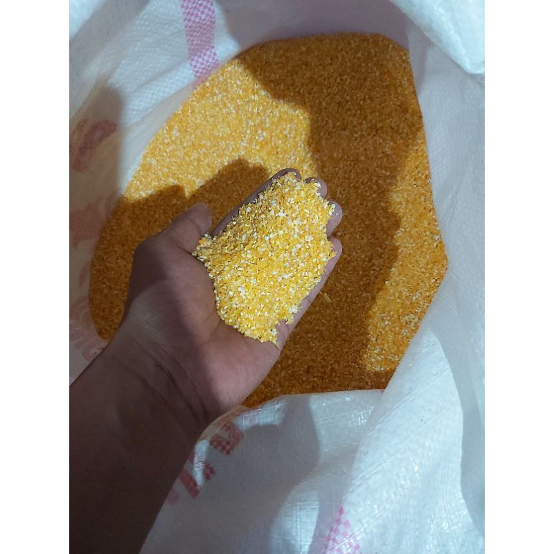 Jagung giling halus / pakan ayam