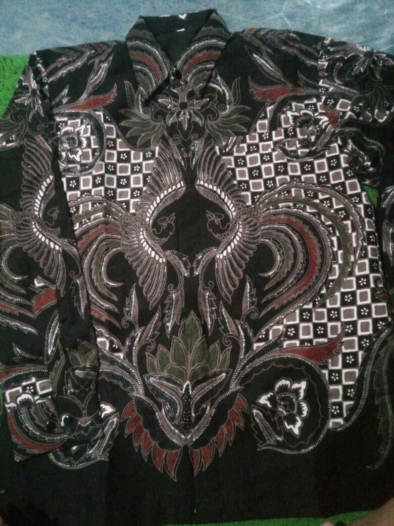 Batik Solo Pria Lengan Panjang Lapis Furing Baju Batik Pria Modern Produksi Queens Batik