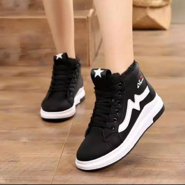 TmO - 8.8 Sale sepatu sneakers wanita sepatu wanita Boots fashion FL21