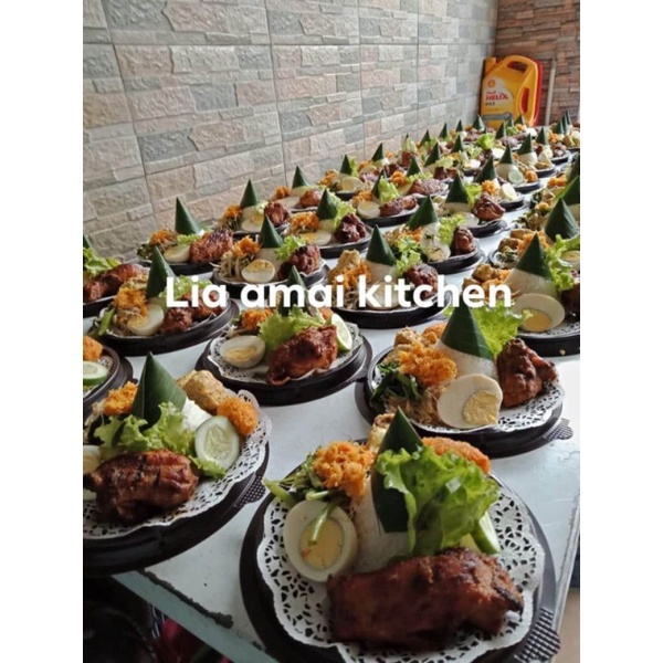 

Lia Amai Kitchen Tumpeng Mini Urap