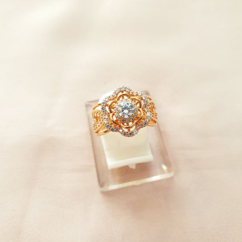 Cincin dewasa model permata emas asli kadar 375