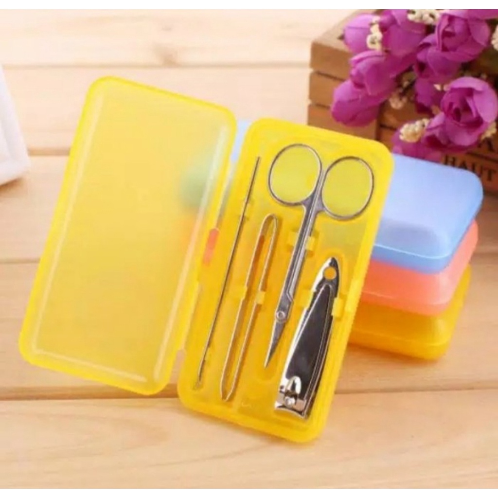 Tepak / box POLOS WARNA Manicure Set 4 in 1