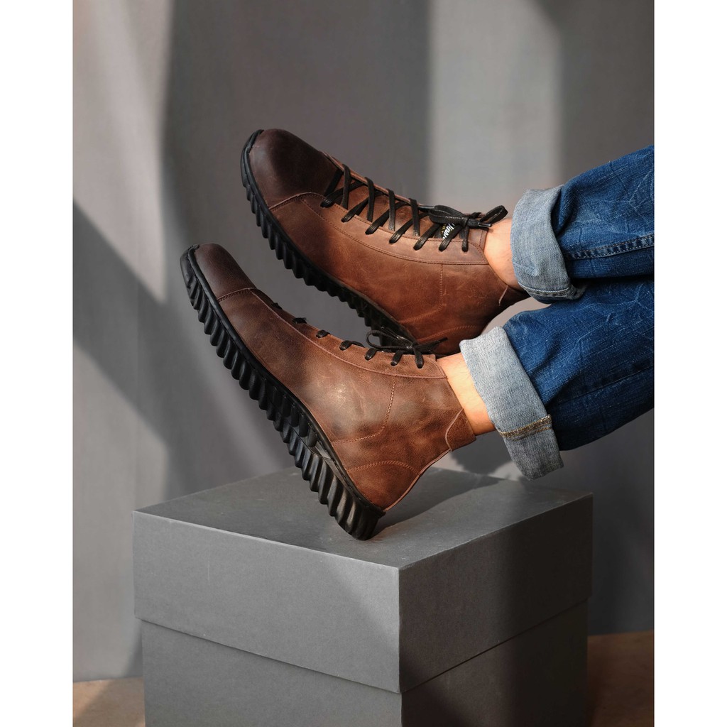 Sepatu Boot Kulit Pria - ARTO CH BROWN