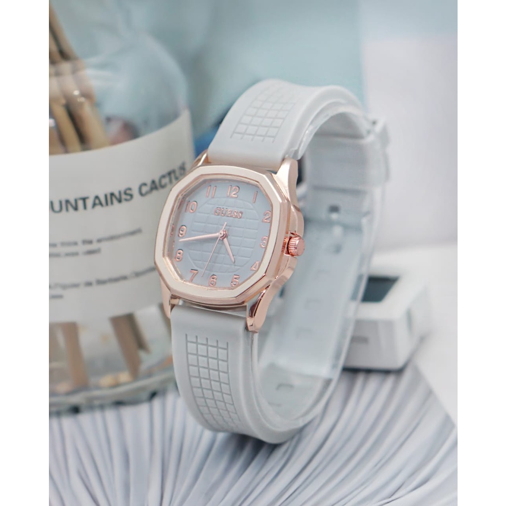 PA Jam Tangan Quartz Strap Rubber PU Analog Casual Gaya Retro Wanita Persegi Watch Korean Fashion Body Polos RM045