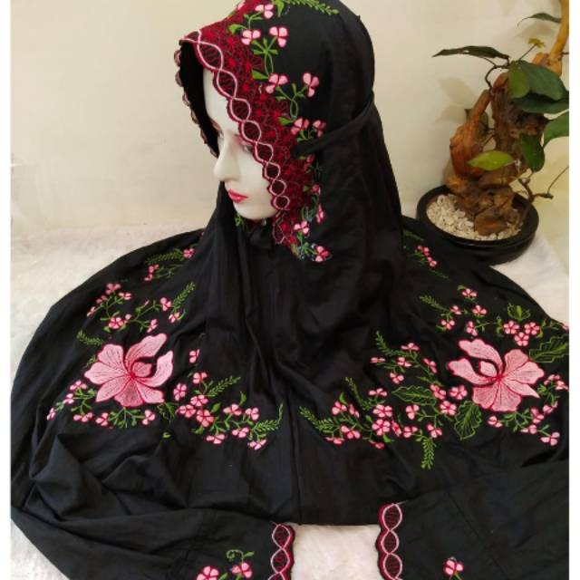 Bismillah,mukena warna bordir 135k