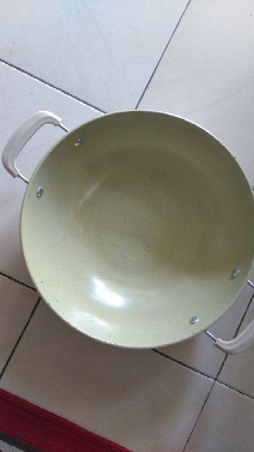 Wajan Marble Tri J Anti Lengket Uk 32 Cm