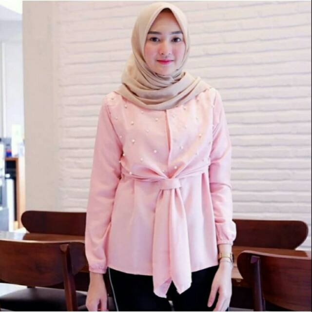 Tiara Blouse Mutiara (yc)