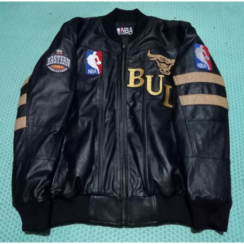CHICAGO BULLS FULL LEATHER