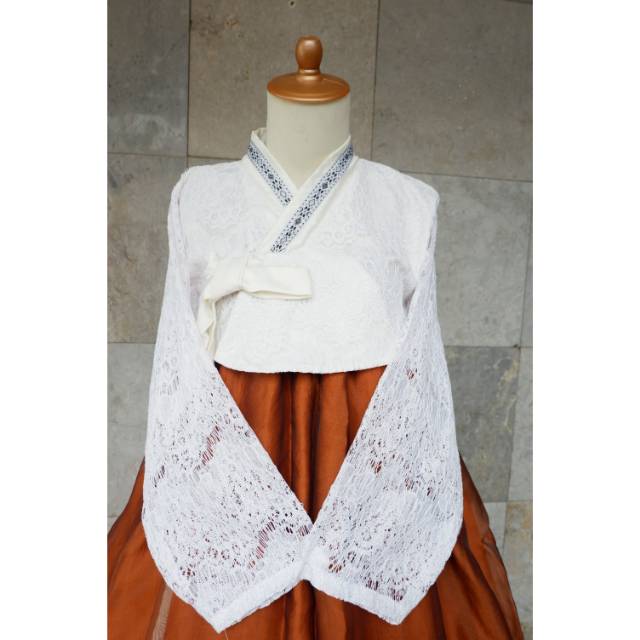 YEJIN JEOGORI (HANYA ATASANNYA SAJA/ATASAN HANBOK BRUKAT)